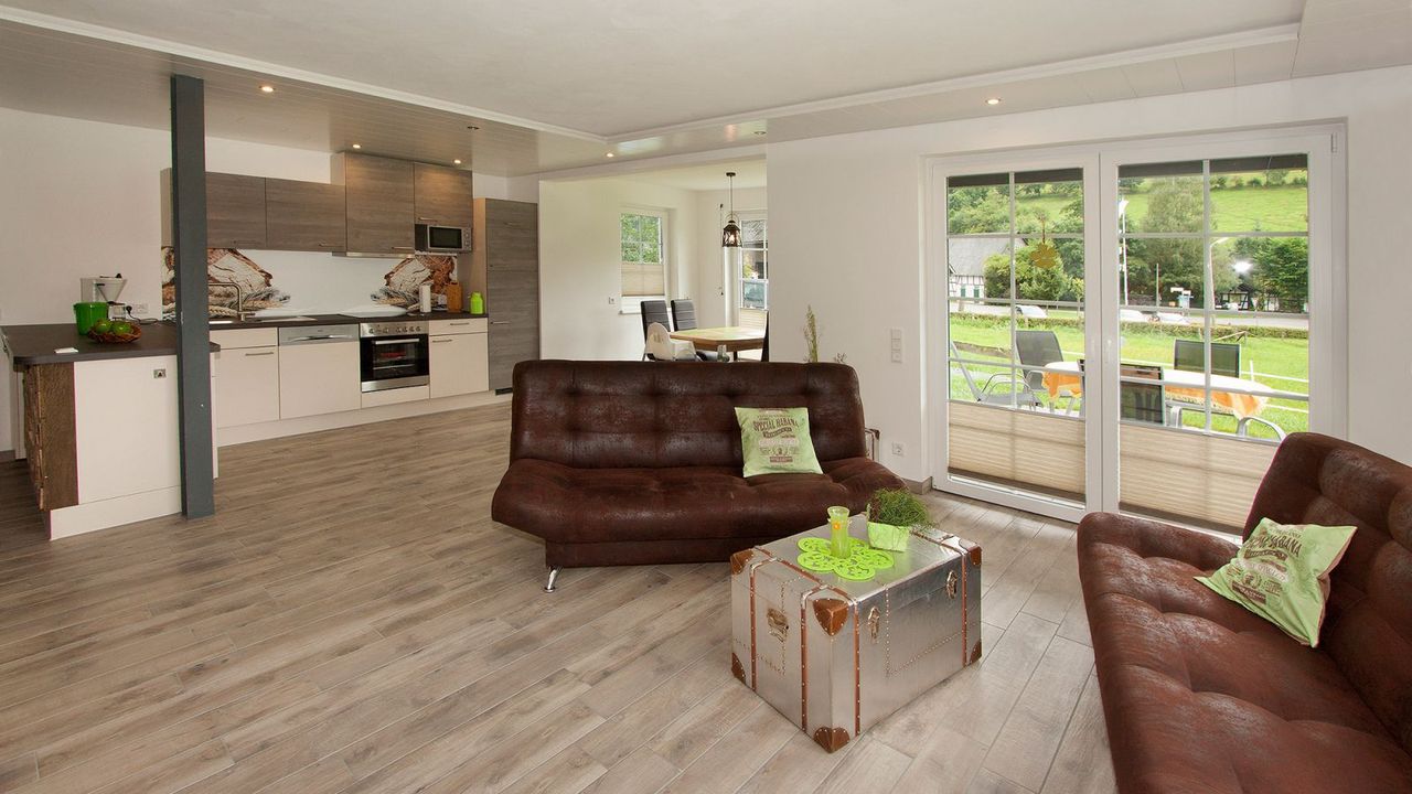 Gerwenshof, Familie Schmidt - Ferienwohnung Kutscherstube - Niedersorpe Schmallenberger Sauerland Gerwenshof, Familie Schmidt - Ferienwohnung Kutscherstube - Niedersorpe Schmallenberger Sauerland
